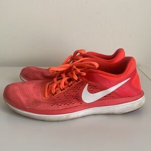 NIKE Flex 2016 Run Size 7.5 Neon Orange